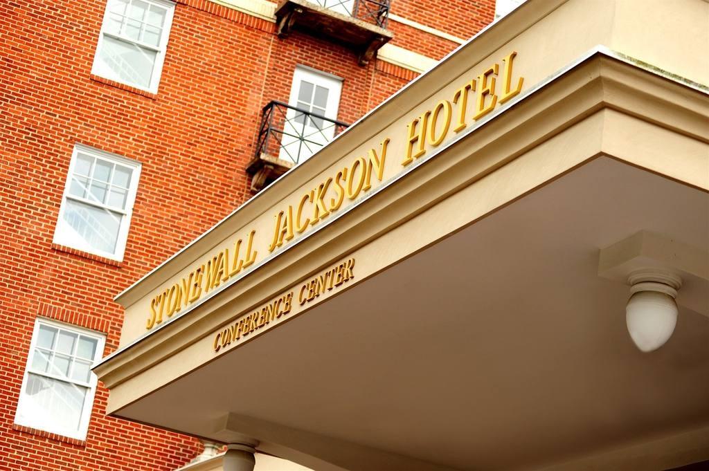 Hotel 24 South Staunton Exterior photo